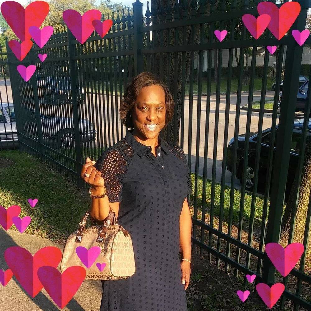 Meet your Posher, Carla